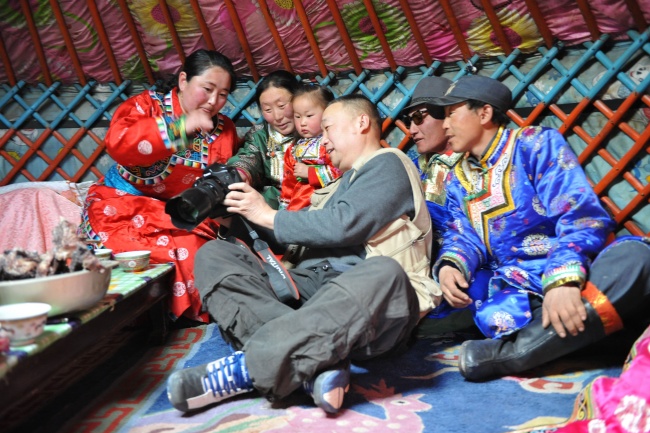 �����⣺��������Ĺ�Ӱ����